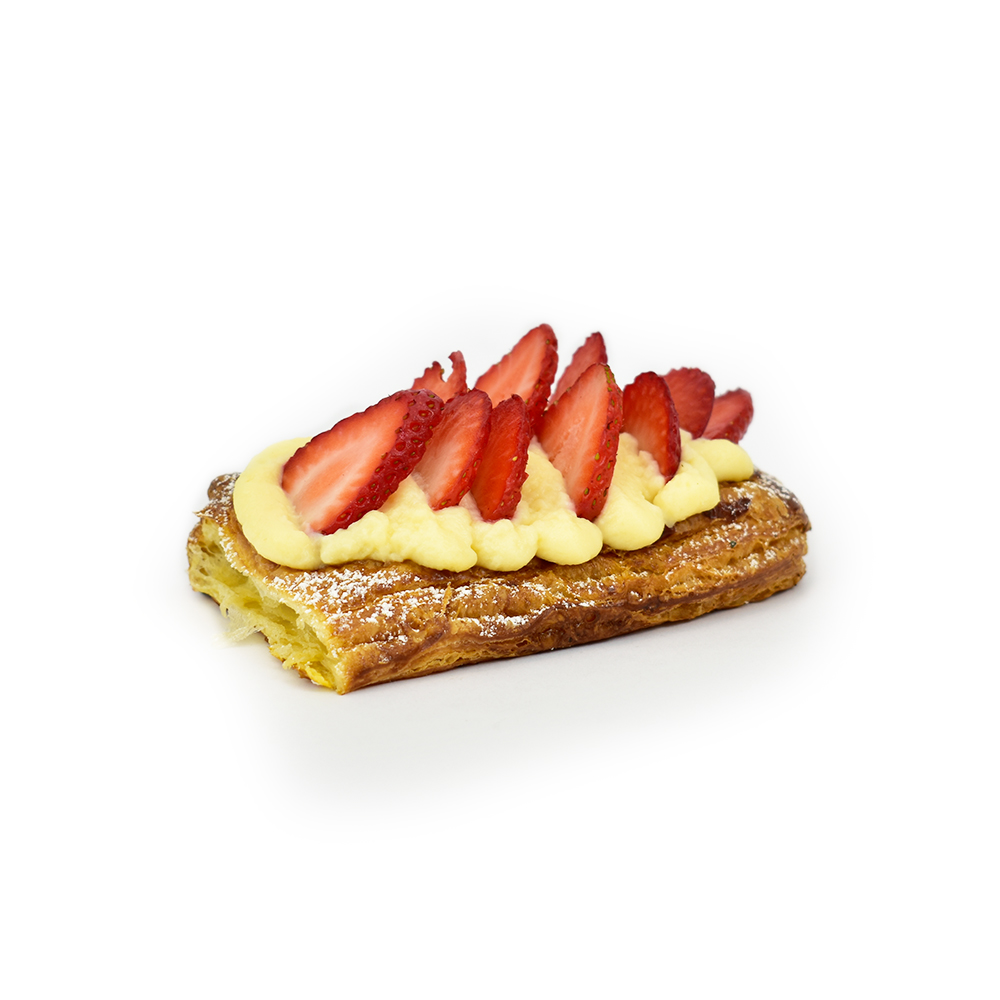 Danesa de crema y fresas